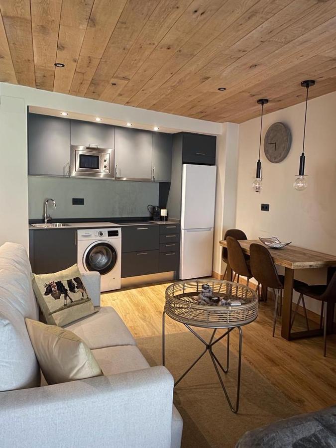 Apartaran 407 Con Terraza Betrén Exteriör bild